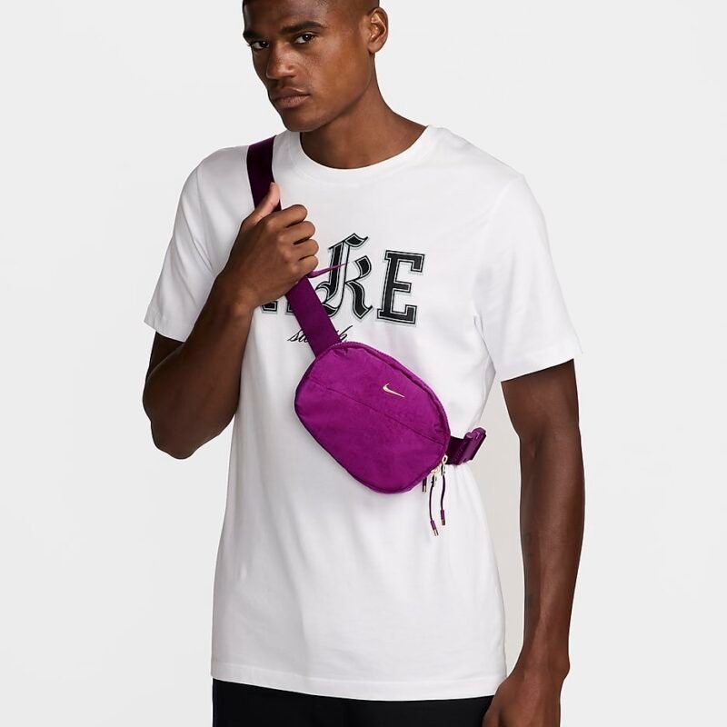 Nike Aura Crossbody Bag