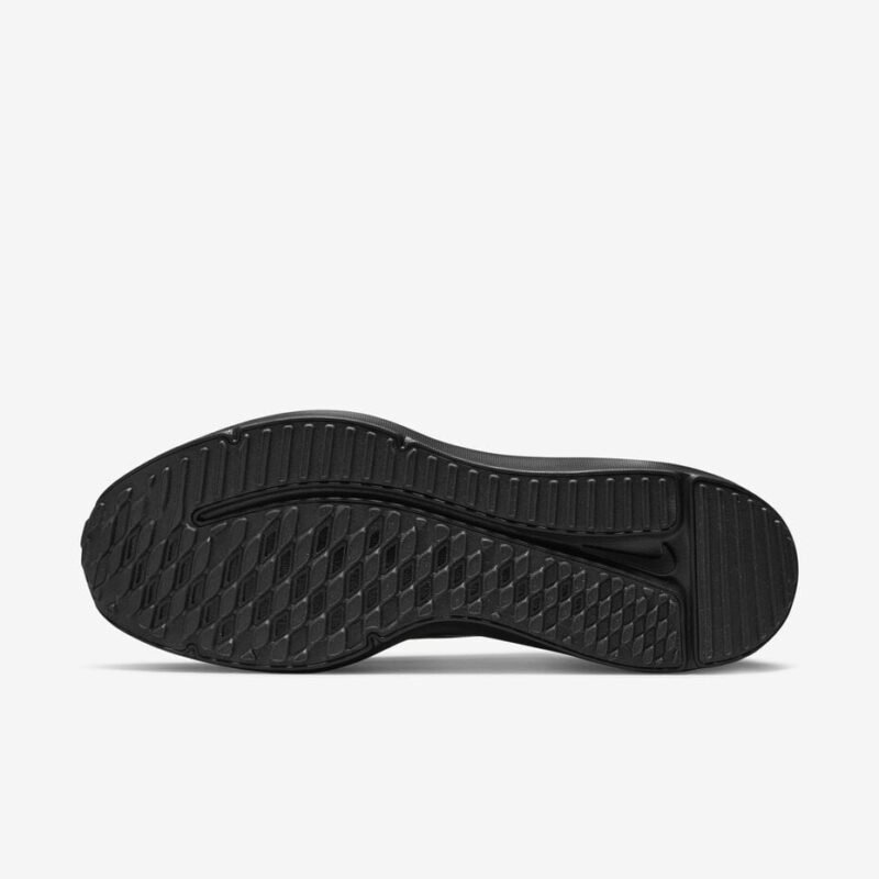 Nike Downshifter 12 - Image 2